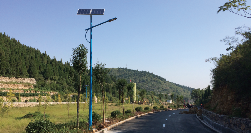 農村6米太陽能路燈價格